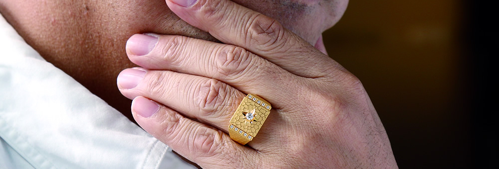 24金メンズゴールドリング ダイヤモンド入り